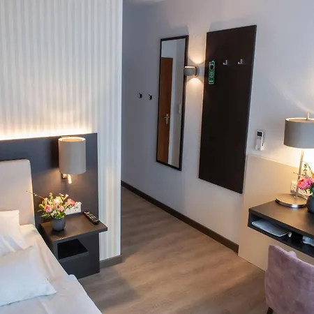 Alte Post Ξενοδοχείο Κρέφελντ